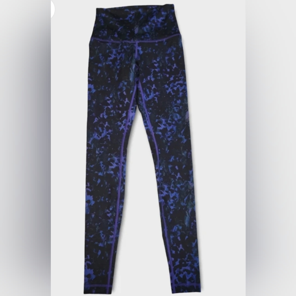 Size 4 - Lululemon Tights *roll down
